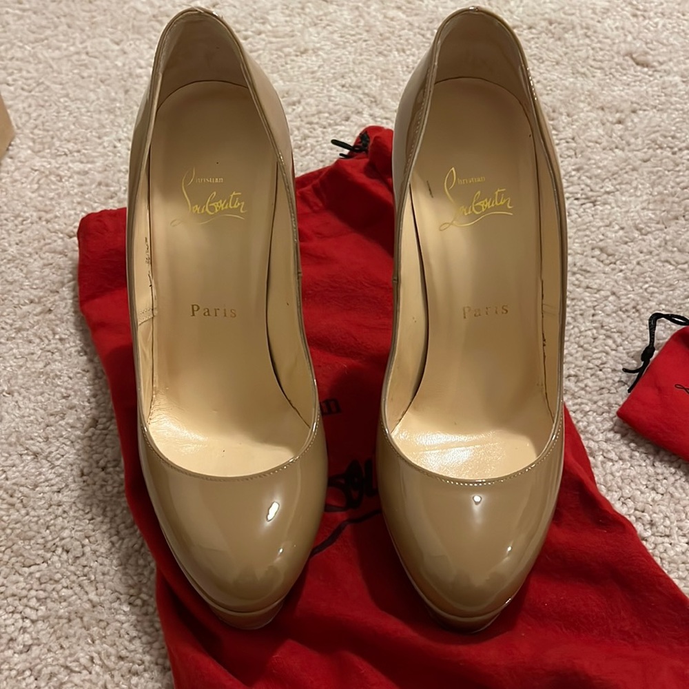 Christian Louboutin patent leather pumps size 37.5